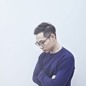 厨房猛烈撞击丝袜人妻
