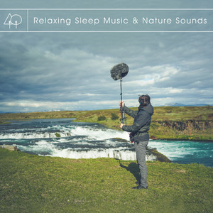 厨房猛烈撞击丝袜人妻
